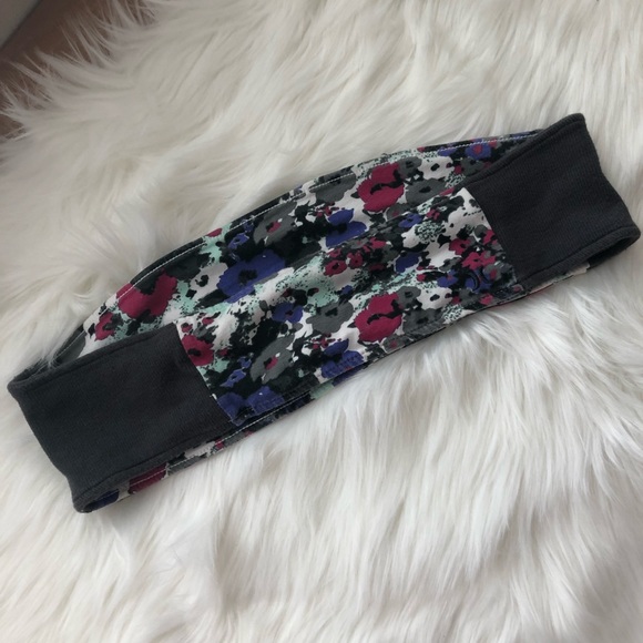 NWOT Hurley Bandeau - Picture 3 of 3